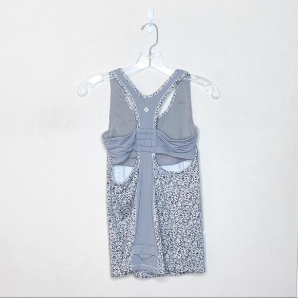 Lululemon Tone it Tank Fleur Silver Spoon Floral - Picture 2 of 5
